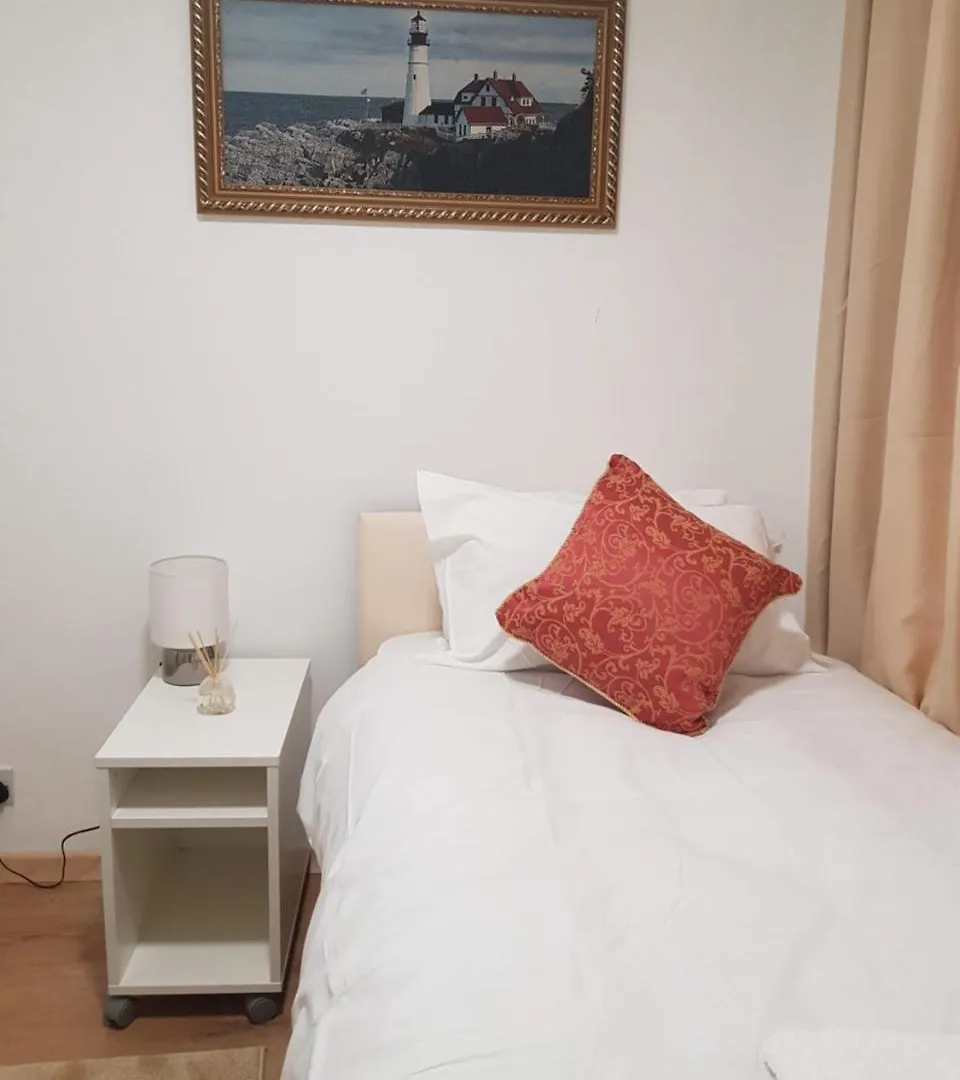 Bed and breakfast Forest In City Lodge Londres